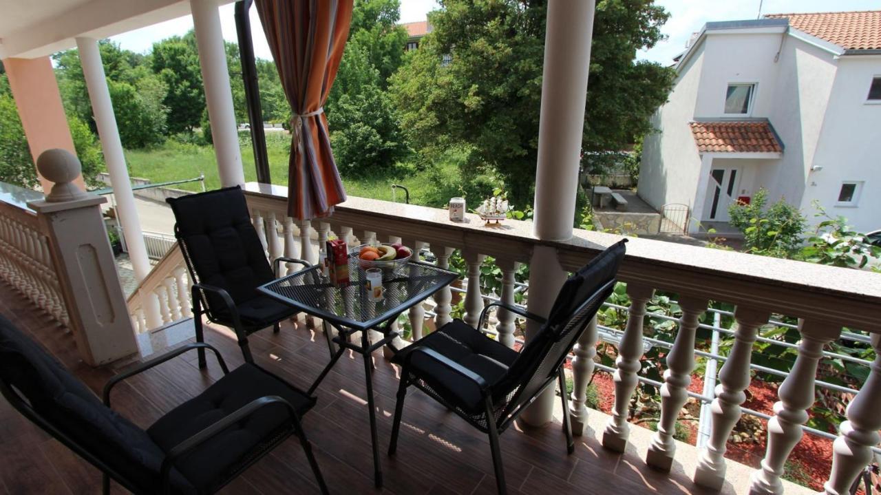 Apartment Kreslin Vantacici Εξωτερικό φωτογραφία