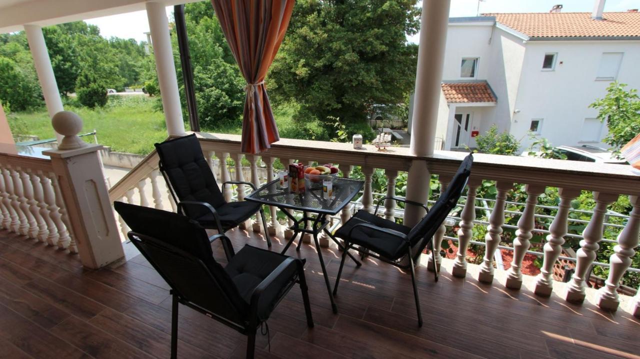 Apartment Kreslin Vantacici Εξωτερικό φωτογραφία